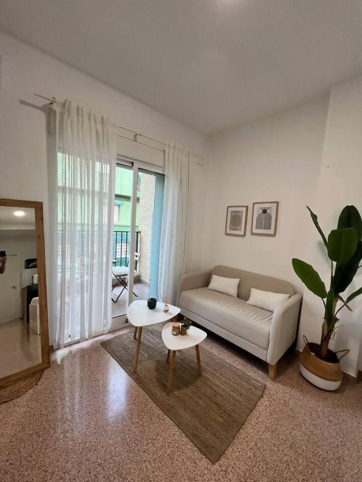 Estudios Con Encanto Аликанте Экстерьер фото